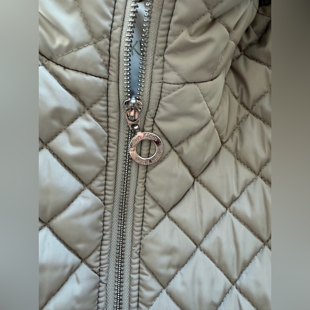Calvin Klein Quilted hooded jacket tan/neutral size x-small - Picture 10 of 10